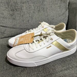 OluKai Ha'upu White Gold Leather Tennis Shoes Arch Support Womens Size 11 NWT